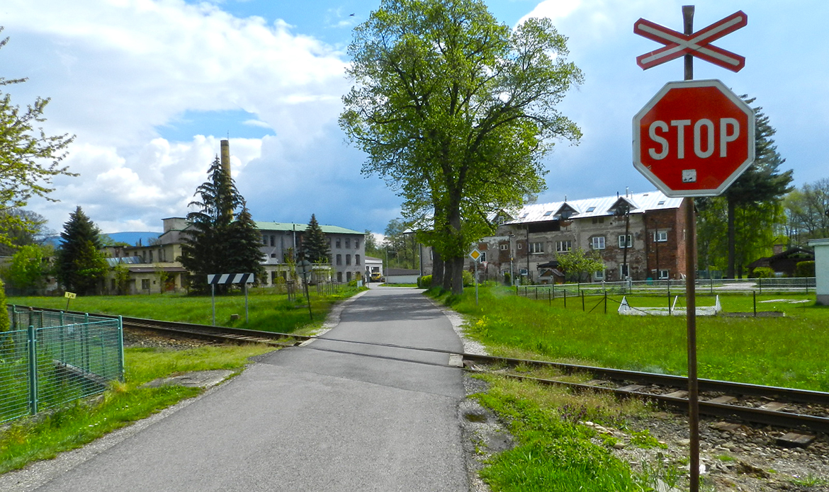 Dva za jeden, aneb: AD/ Rušení železničního přejezdu v Hartě je opět ve hře